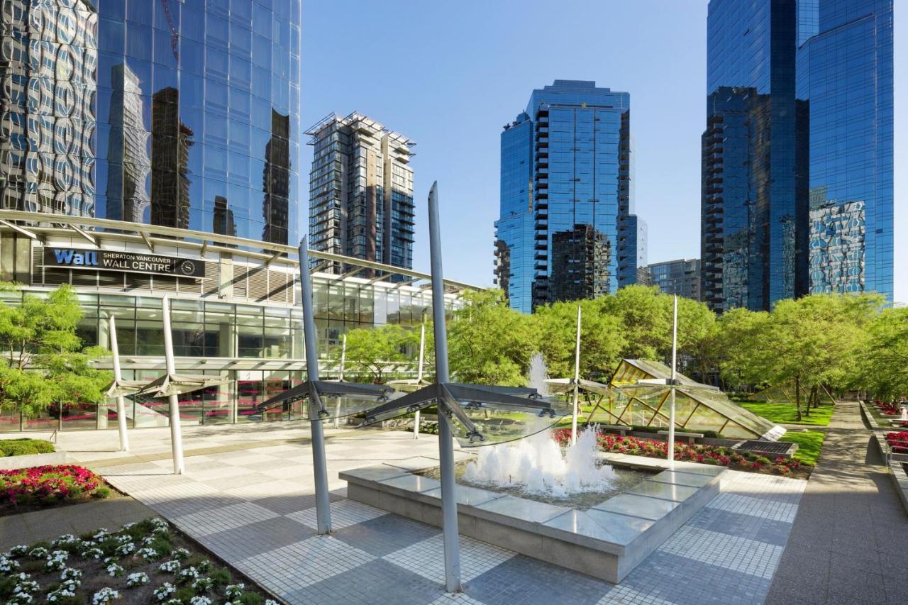 Sheraton Vancouver Wall Centre Exterior foto