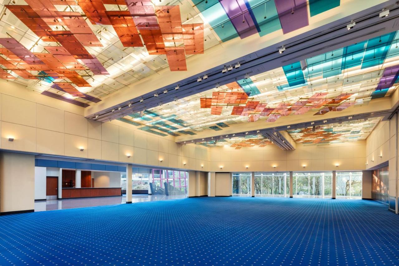 Sheraton Vancouver Wall Centre Exterior foto